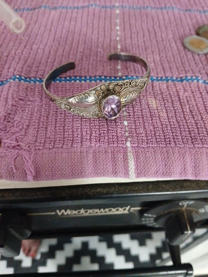 Brazalete de amatista y ley (6,5 pulgadas), "hojas de tatah de Sibak" Foto 2 de 4