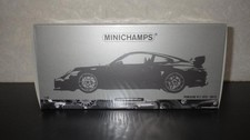 Minichamps 1/18 Porsche 911 GT3 991 Model Car 2013 Diecast Used