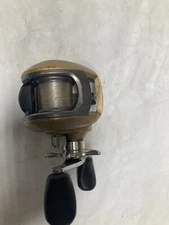 Bass Pro shops Prolite, Right Hand Retrieve, Working Condition.