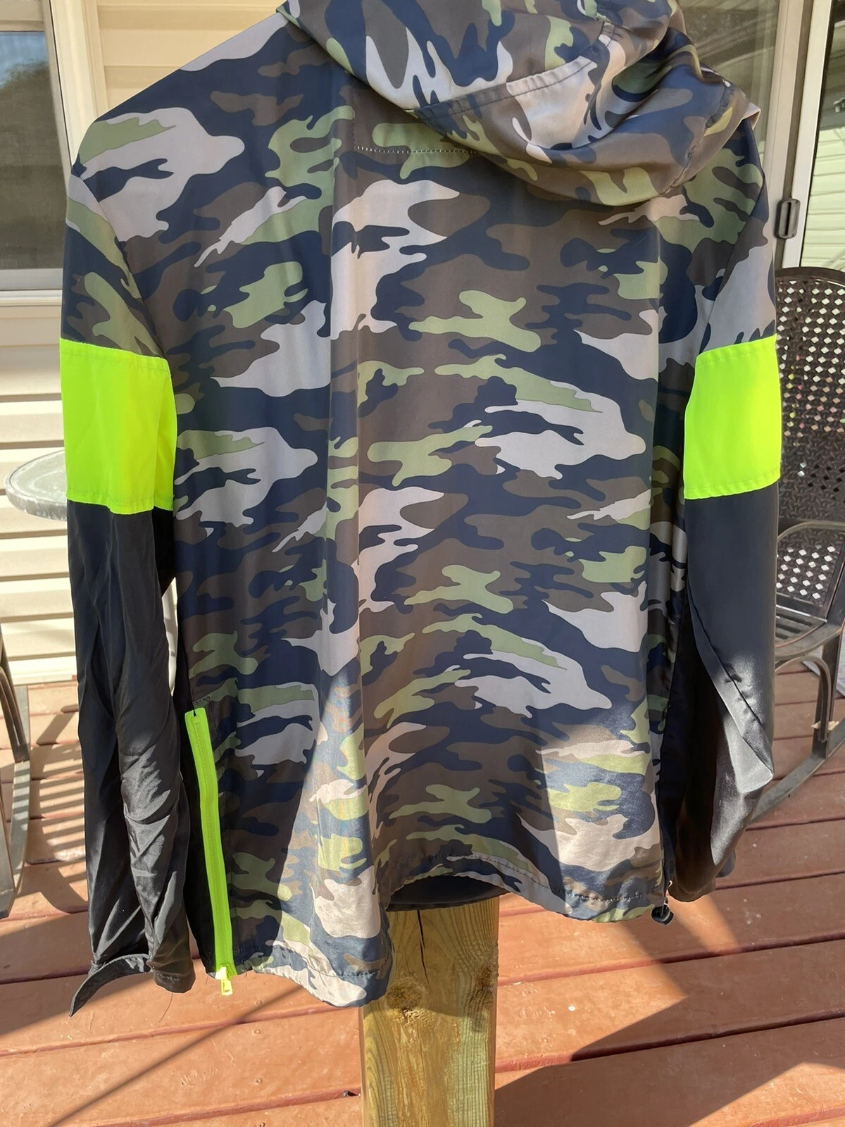 Rue 21 Mens M Camouflage Hooded Unlined Layer Look Jacket 1/4 Zip Packable Hood - product detail image 4