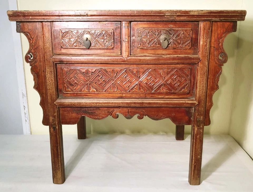 Antiguo gabinete de altar chino (3340), alrededor de 1800-1849 Foto 2 de 4