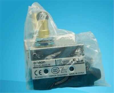 New 1Pcs Omron D4MC-5020-N D4MC-5020-N Limit Switch Plc Module kh