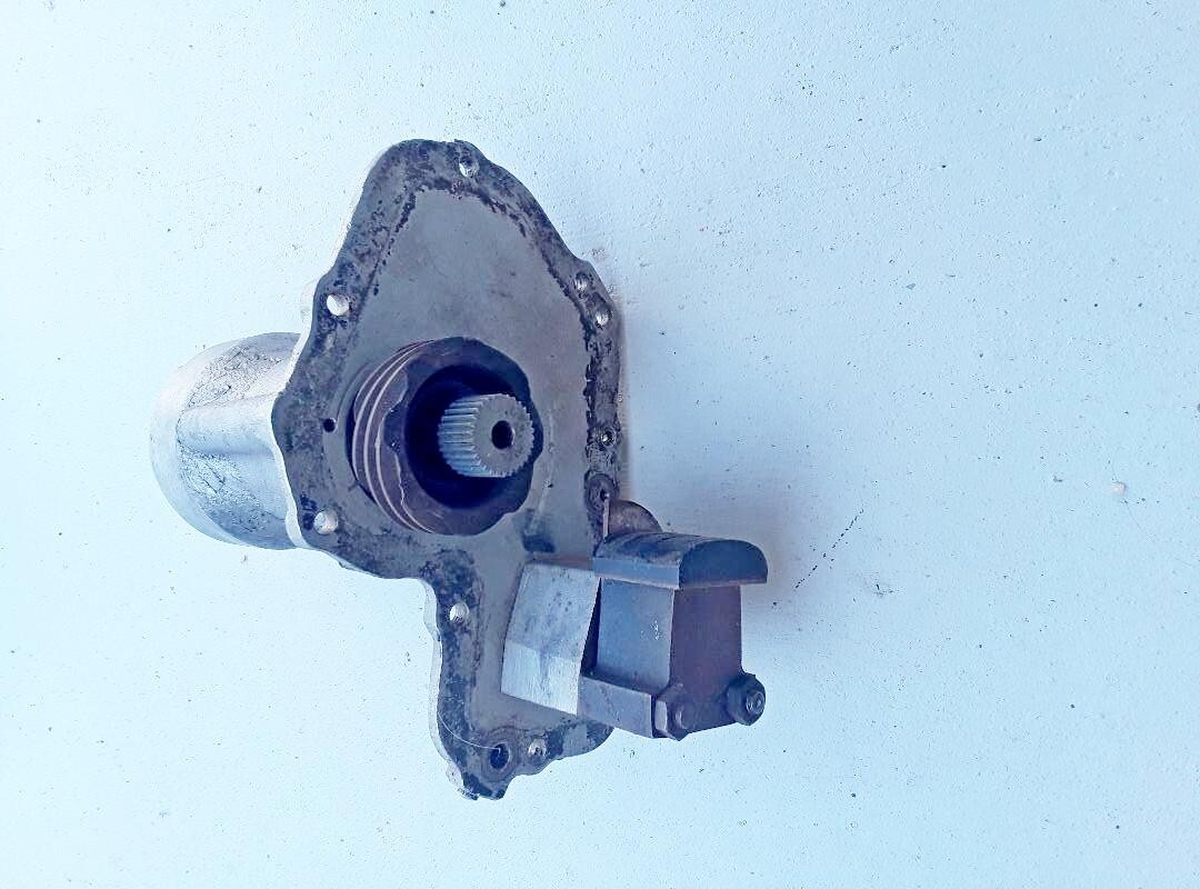Maserati Indy front engine housing with cam chain tensioner and pulley driver