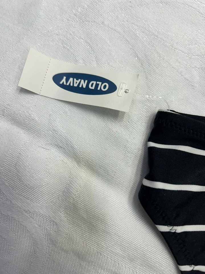 Old Navy Women's MidRise White/black Stripe Swim Bottoms, Size 2XL.NWT.   3H - Image 4 of 4