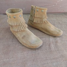 Minnetonka Moccasins Women's Size 11 Double Fringe Side Zip Ankle Boots 693