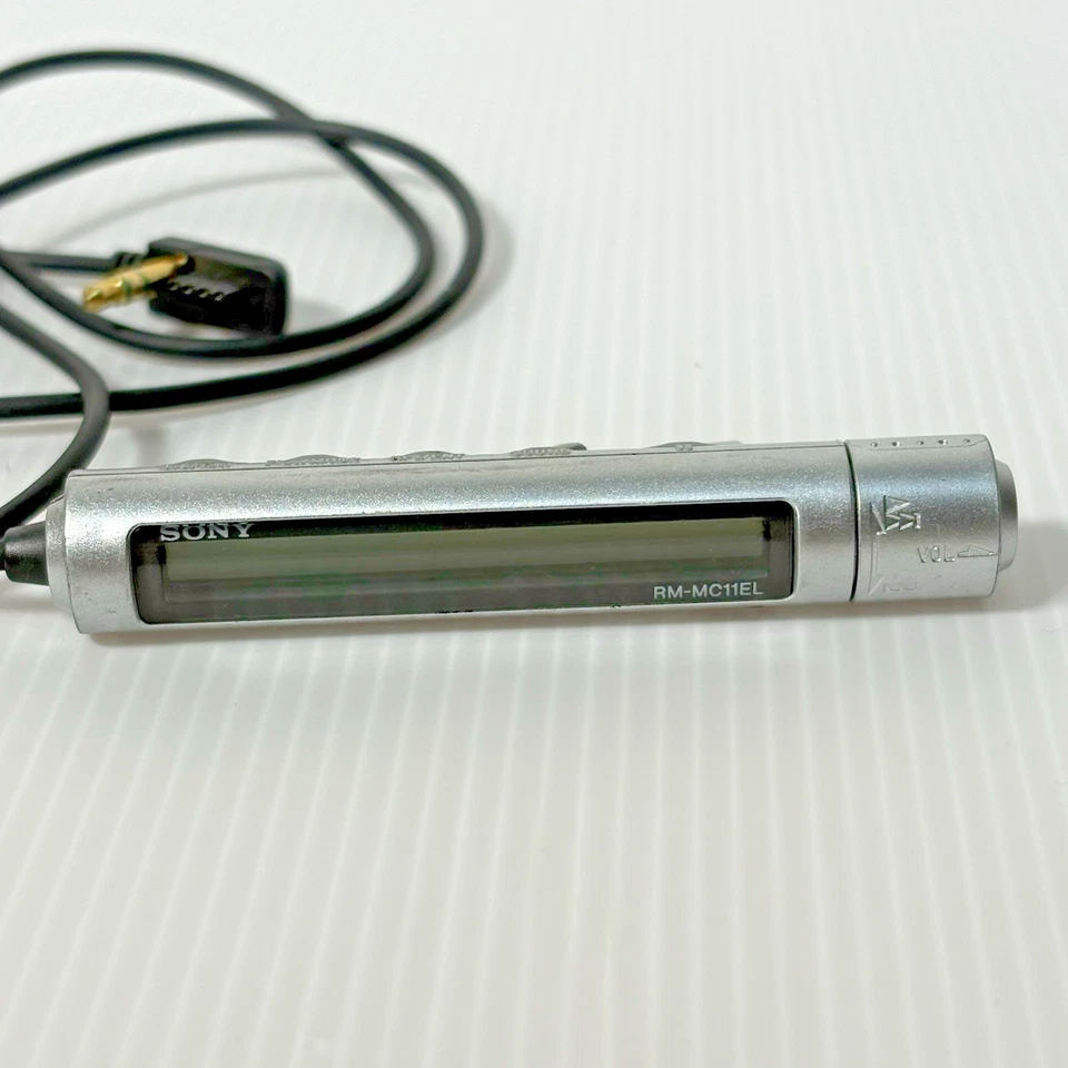 Sony RM-MC11EL Remote Control for MiniDisc Walkman Tested Working Silver - Image 2 of 4