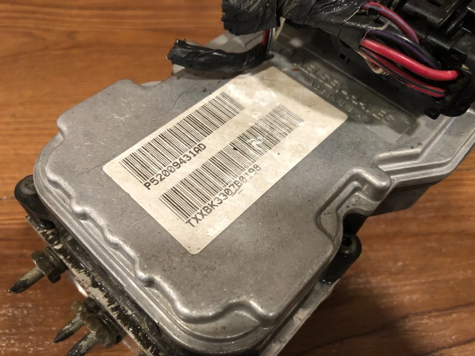 Dodge Ram 1500 2500 3500 1998-2008 bomba de freno abs módulo de control antibloqueo OEM 3 Foto 3 de 4