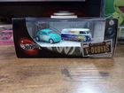 Hot Wheels 100% Volkswagen V Dubyas VW Bug Microbus 2 Car Set 2002 Vintage 1/64