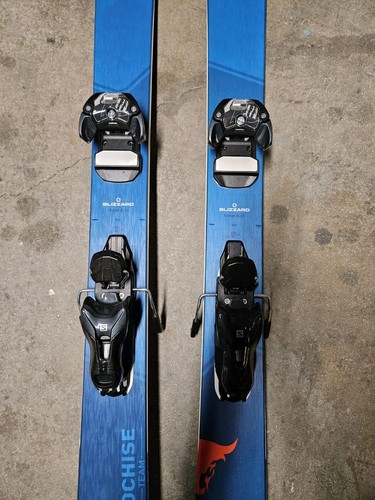 Ski occasion junior Blizzard Cochise + fixations