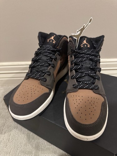 Nike Air Jordan 1 Mid Earth Tone Dark Chocolate Brown DC7248-200 GS Size 4.5Y - Picture 2 of 10