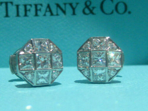 $7,500 Tiffany & Co Platinum Round 0.71ct J VVS1 Diamond One $7,500 Tiffany & Co Platinum Round 0.71ct J VVS1 Diamond One