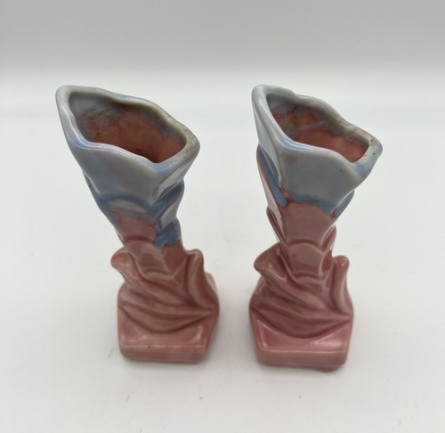 Pair Shawnee Pottery Ceramic Bud Vases Pink Blue Floral Cornucopia VTG - Picture 5 of 8