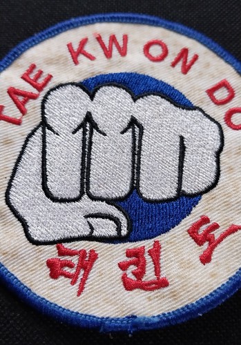 Vintage TAE KWON DO Uniform Karate GI Martial Arts Sew On PATCH - Picture 5 of 13