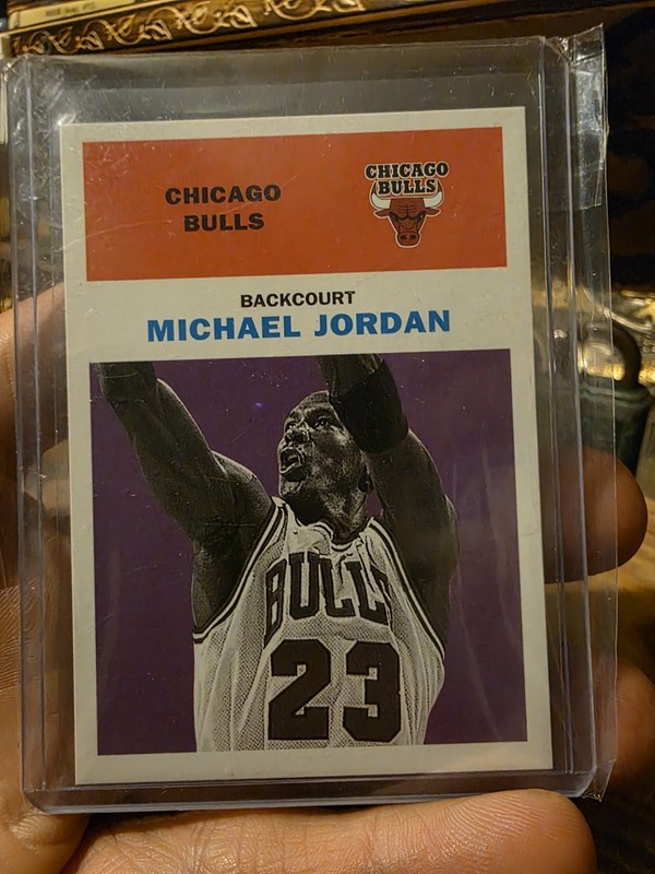 1998-99 Fleer Tradition - Michael Jordan #23 Vintage '61