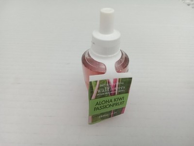 Bath & Body Works Wallflowers Aloha Kiwi Passion Fruit Home Fragrance Refill