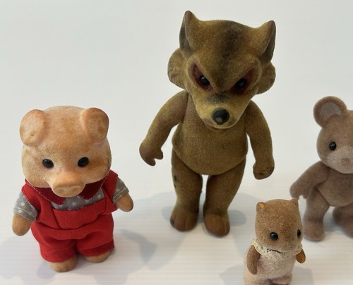 6x Sylvanian Families Vintage Animals - Fox, Pig, Mouse, Baby Clothes - Picture 3 of 11