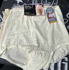 VINTAGE BALI SKIMP SKAMP SECOND SKIN FULL COVERAGE PANTYS  3 PAIRS  SIZE LARGE
