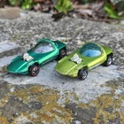 Hot Wheels redline Lot Of 2 Silhouette Green W Aqua Base & HK Deep Dish Original