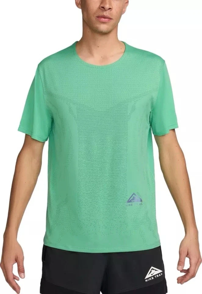 Nike Dri-FIT Rise 365 Men's Short-Sleeve Trail Running Top DM4646-363
Opens in a new window or tab