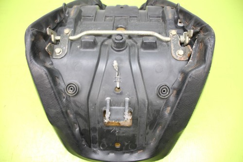 1985-1986 Yamaha XJ700 Maxim Main Rider Seat Leather Original 1AA-24710-0 - Foto 11 di 11