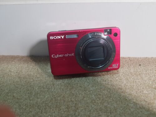 Sony Cyber Shot DSC-W170 10.1 MP Digital Camera Carl Zeiss Red  Spares  Repairs  - Picture 1 of 3