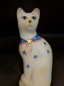 Fenton Opal Satin Stylized Cat Hand Painted Patriotic 5
