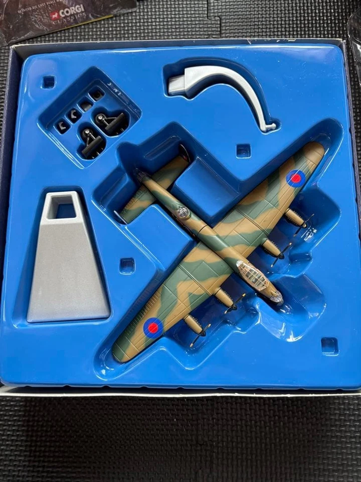 CORGI Diecast Avro Lancaster 1/144 Retro Vintage Aircraft Collectible Limited - Image 4 of 4