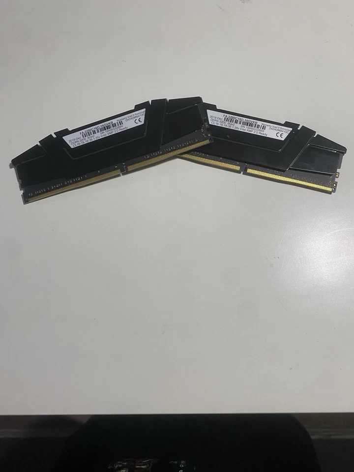 G.Skill Ripjaws V Series 8GB (2x4GB) DDR4 Ram 3200MHz F4-3200C16D-8GVKB - Image 2 of 2