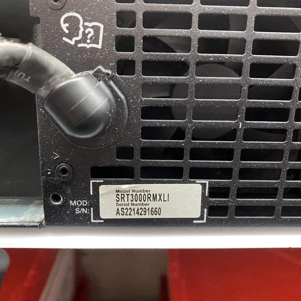 Professional UPS 3kVA APC SRT3000RMXLI USB Serial EPO Rackmount Screen Missing - Image 2 of 4