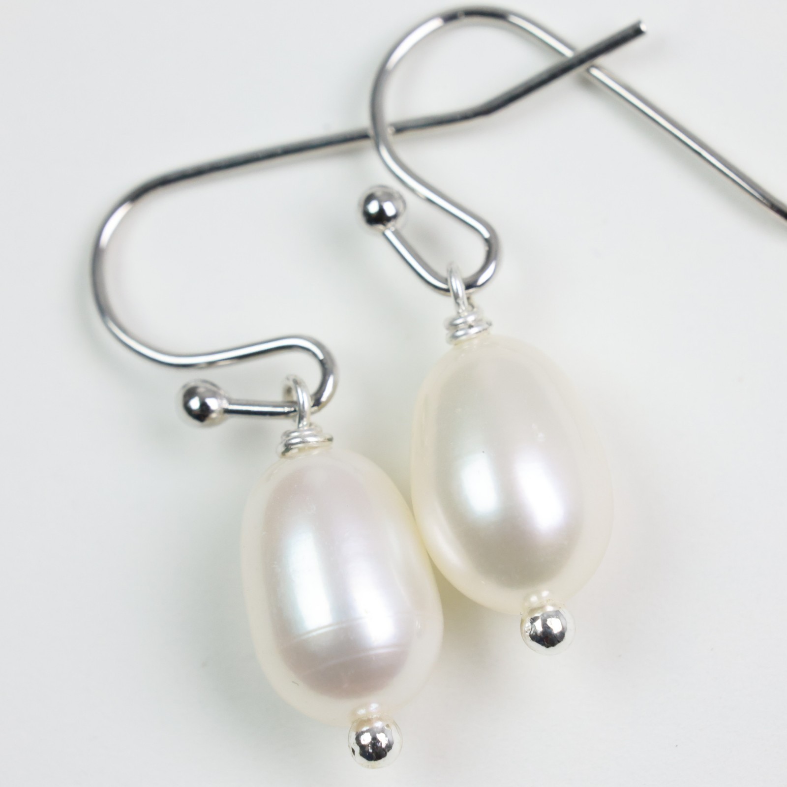 Boucles d'oreilles perles de culture d'eau douce naturelles 2518 bijoux d'oreilles femmes