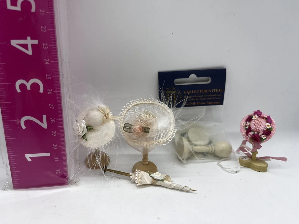 Dolls house hats, stands, parasol shop home job lot bundle in 1/12th Scale mix  - Image 2 of 4