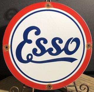 VINTAGE ESSO GASOLINE GAS OIL PUMP PLATE 11.75“ PORCELAIN ADVERTISING SIGN
