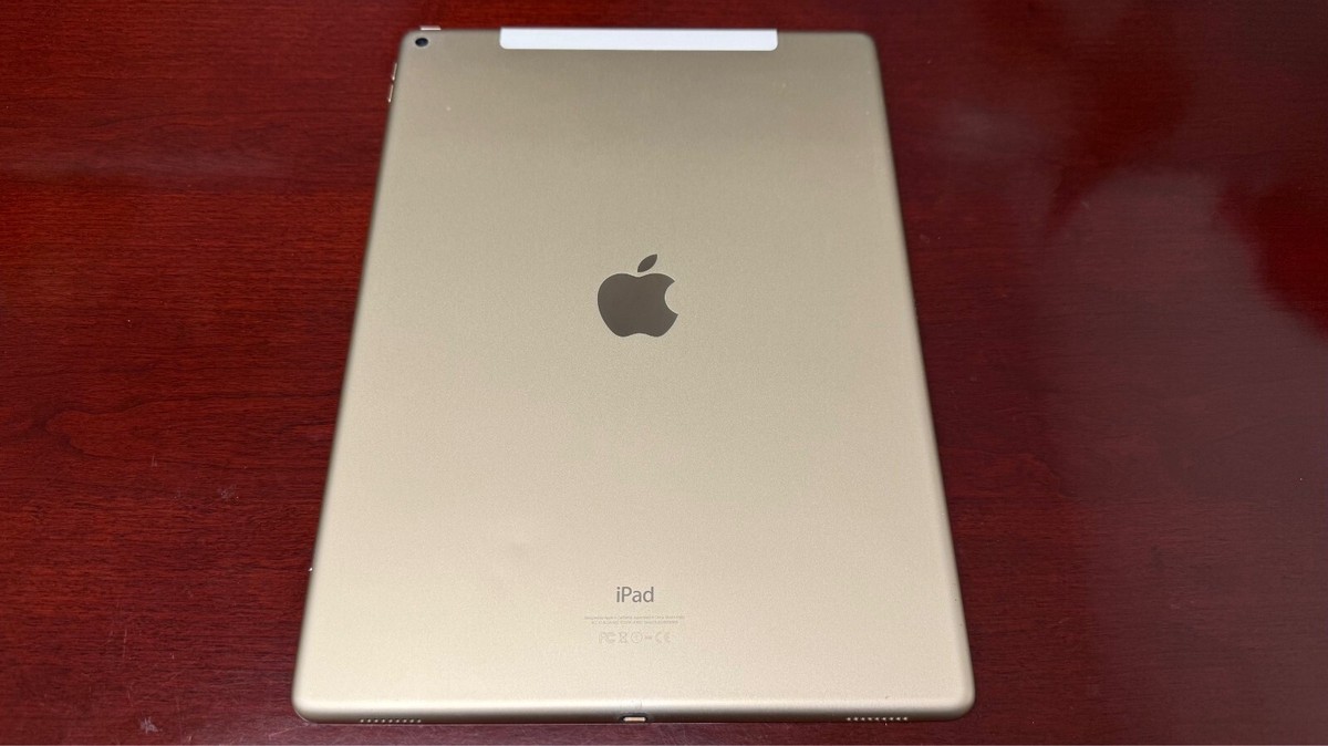 Apple iPad Pro (12.9-inch) - 128GB - Gold (Cell) - Screen