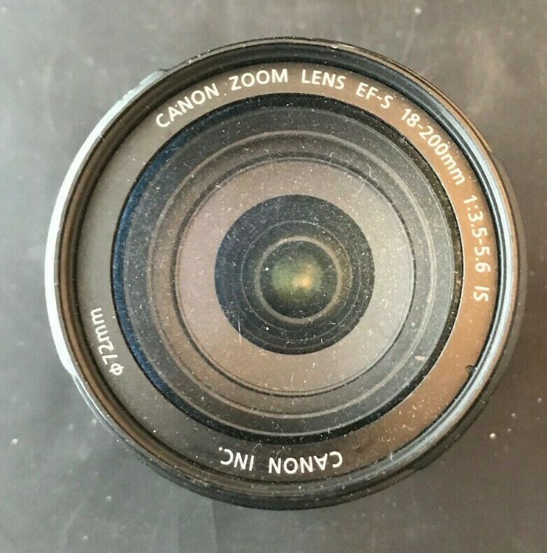 Canon EF-S 18-200mm 1:3.5-5.6 IS Standard Zoom Lens for