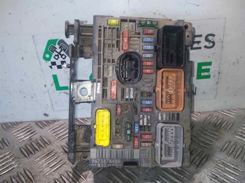 9675878480 Caja Reles/Fusibles para CITROEN BERLINGO FURGÓN X 2011 465132 - Imagen 1 de 10