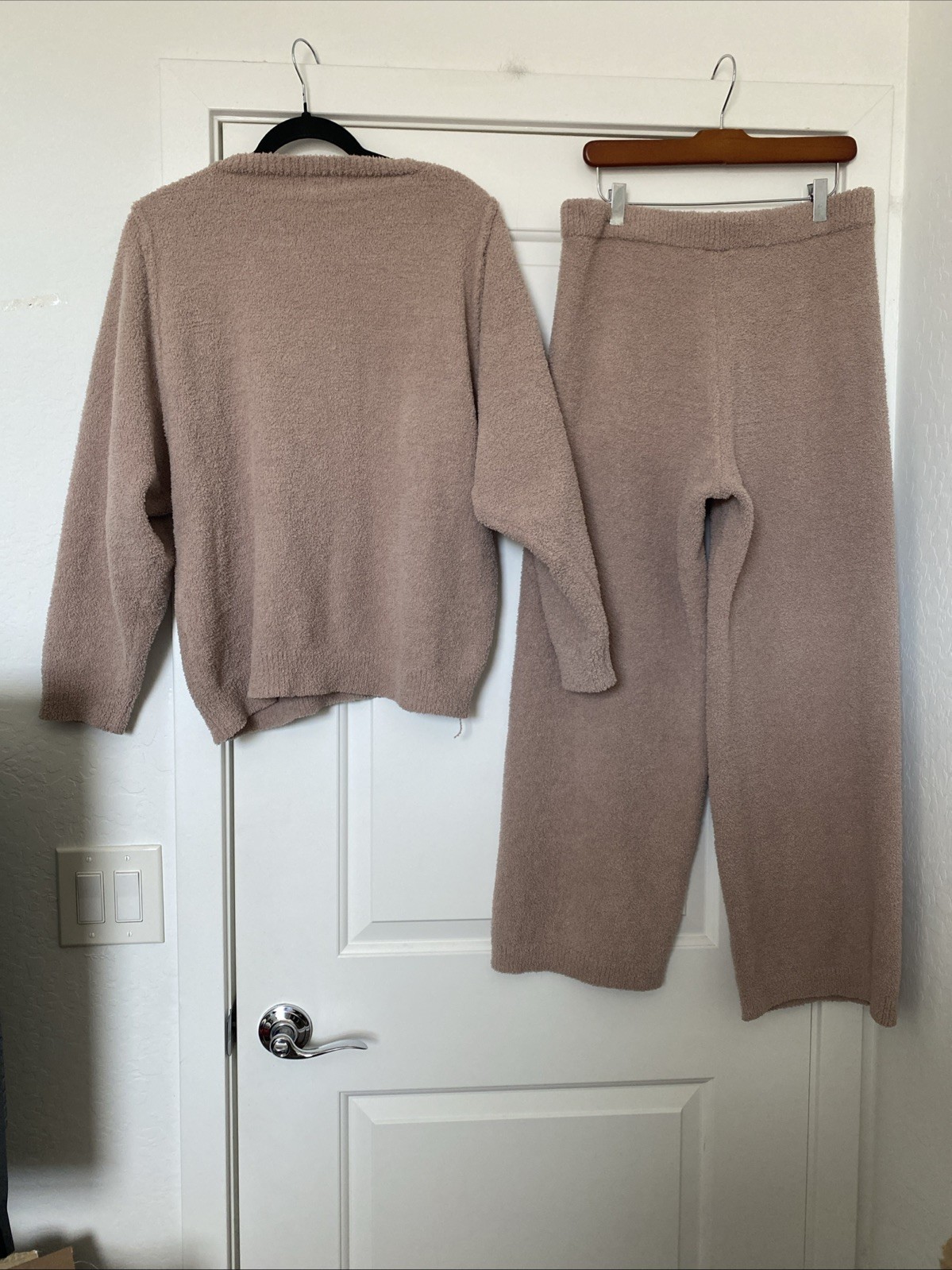 Softies Solid Marshmallow V Neck Top Lounge Set &… - image 9