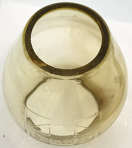 Santa Fe Railroad Embossed Logo Lantern Globe Glass CNX 5 3/8 Inches Tall Yellow - Afbeelding 2 van 16