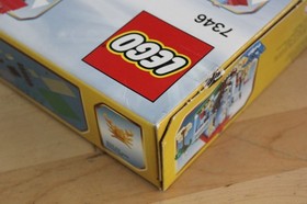 DAMAGED BOX/NEW/SEALED LEGO CREATOR 7346 Seaside House 2012
