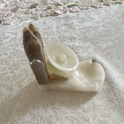 Polished Stone Abstract Art Sculpture, White/Beige Decorative Figurine, 1 Pack