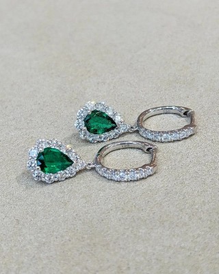 5.00 Ct Pear Cut Natural Emerald Diamond Earring for her 14k White Gold Stud