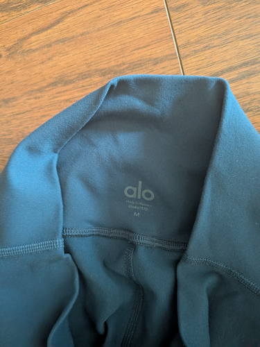 Alo Damen Mixed Media Samt Yoga Leggings grün Größe Medium RN#87370 - Bild 2 von 4