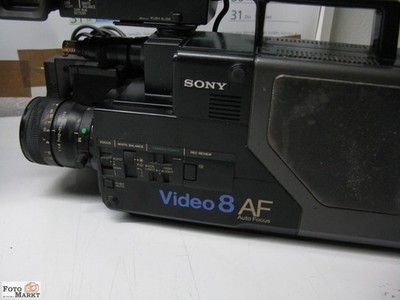 Sony CCD-V7AF-E Video 8 AF Camcorder Video Kamera - teildefekt - lesen