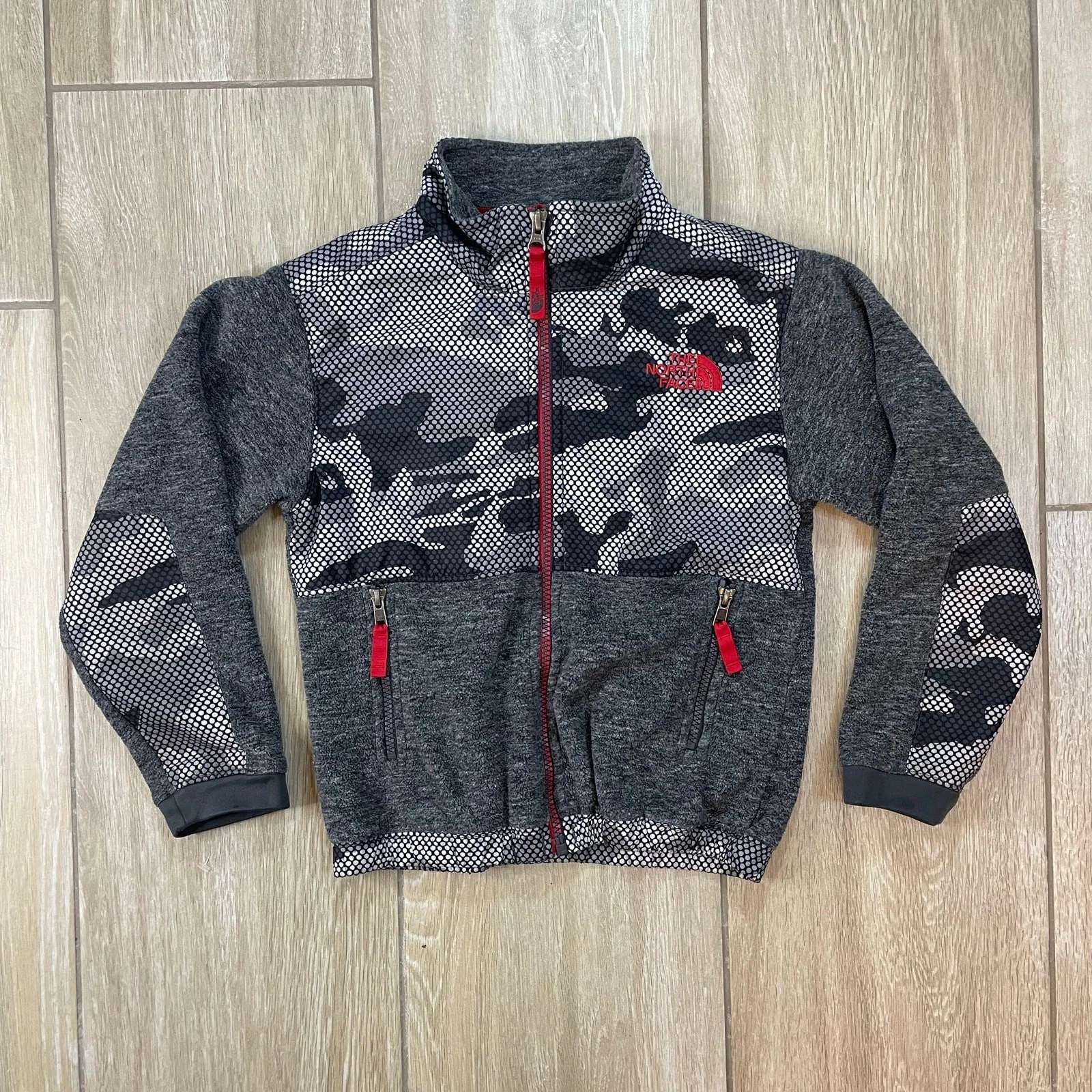 The North Face Boys Fleece Jacket Size 6 Gray Camo Full Zip Outdoor
