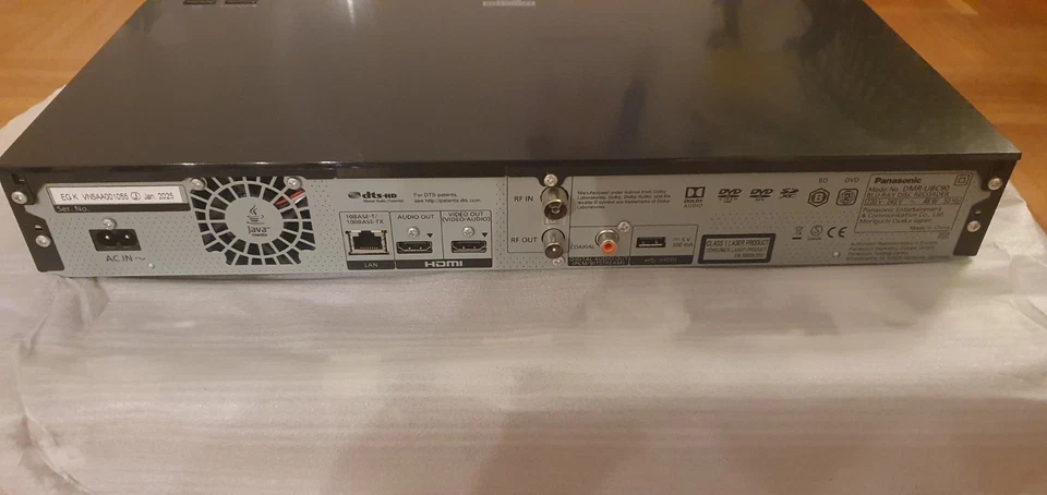 Panasonic DMR-UBC90EGK BluRay Triple Festplattenrecorder Player BD 4K Ultra WLAN - Bild 4 von 4
