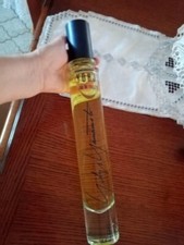 un flacon geant  factice                  500 ml YOHJI YAMAMOTO