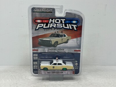 の*ぼ様 in pursuit of peace 1997 非売品 Greenlight Hot Pursuit 1967 Ford Custom Phoenix Police Green