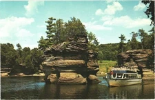 Wisconsin The Sugar Bowl Lower Dells of the Wisconsin River Postcard