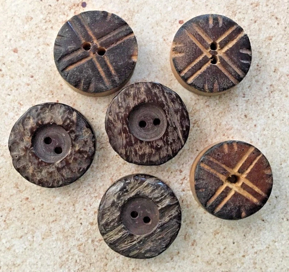 100 pc Mixed Lot Assorted Coconut Shell Buttons Links Connectors Crafts Jewelry - Image 2 of 4