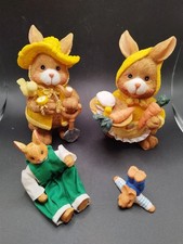 Osterhasen-Familie (Eltern ca. 21 cm groß) – dekorative Designer - Osterfiguren