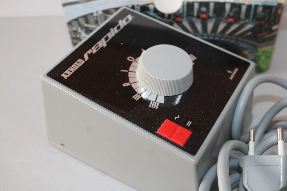 Arnold 0709 Trafo mit Fahrpult Gleichstrom Spur N OVP #M100 - Bild 2 von 3